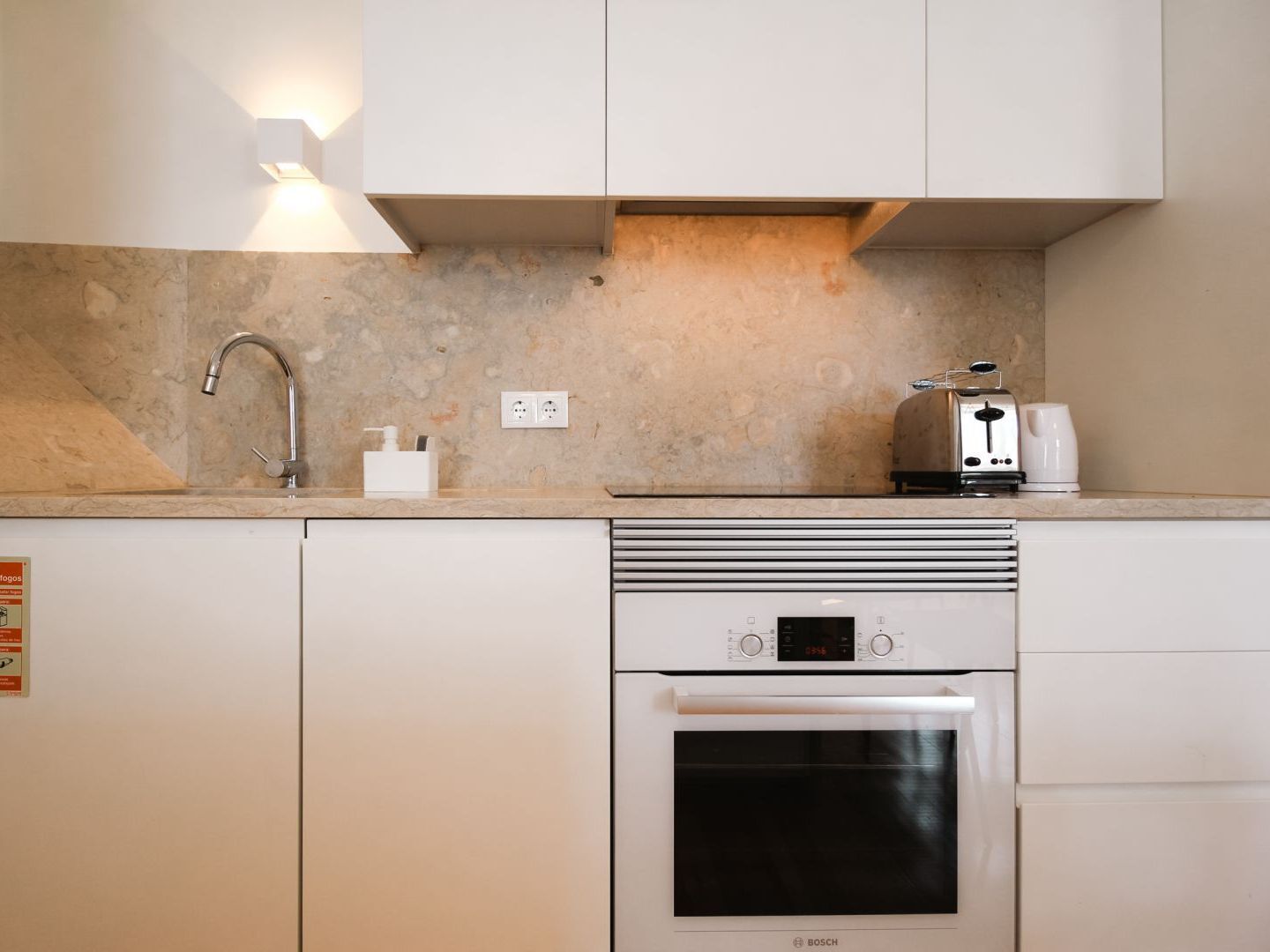 Joivy Elegant 2Br Apt Nearby Tram 28E Stop - Portas Sol Lisboa Kültér fotó