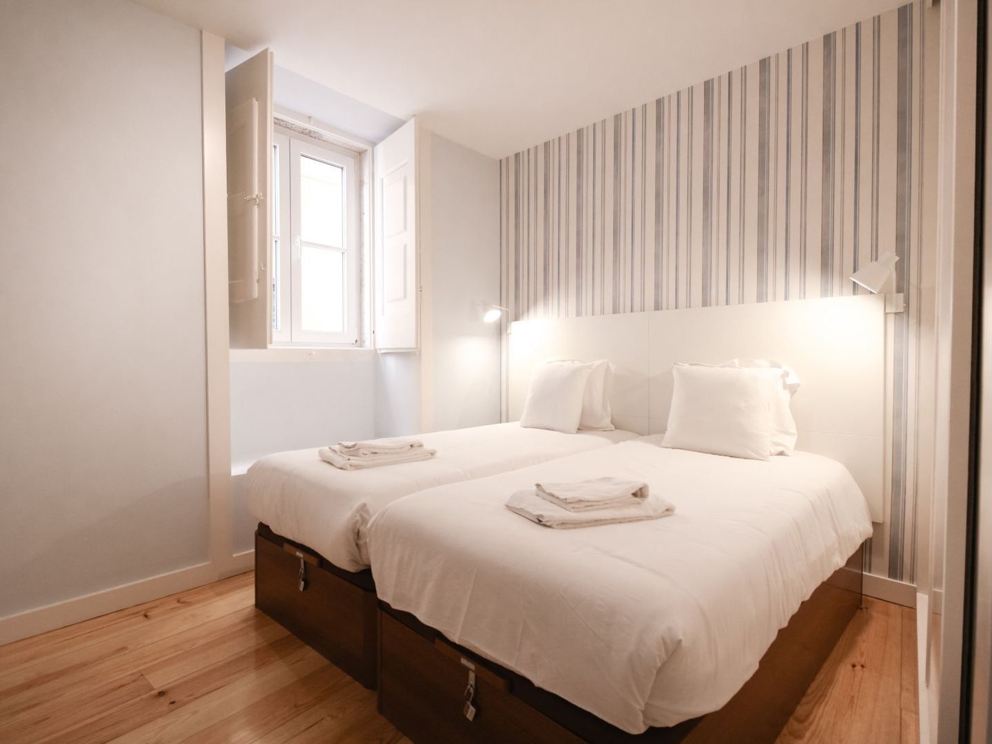 Joivy Elegant 2Br Apt Nearby Tram 28E Stop - Portas Sol Lisboa Kültér fotó